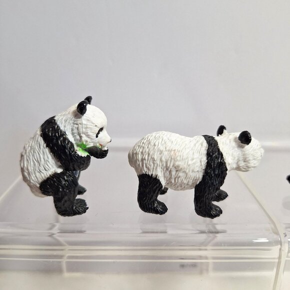 Safari Ltd Panda 4 Figures Miniature 2" Standing Sitting Holding Eating Bamboo - Picture 5 of 11